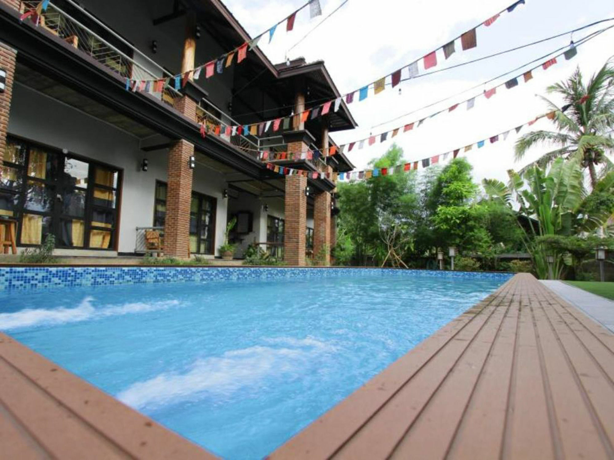 Hotel Above The Sea Maesariang Mae Sariang Exterior foto